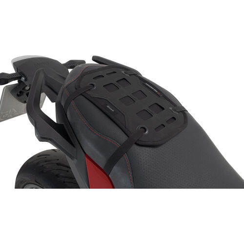 Motorrad Hecktaschen & -rollen SW-MOTECH PRO Base Sitzbankadapter mit MOLLE für Zusatztaschen Neutral