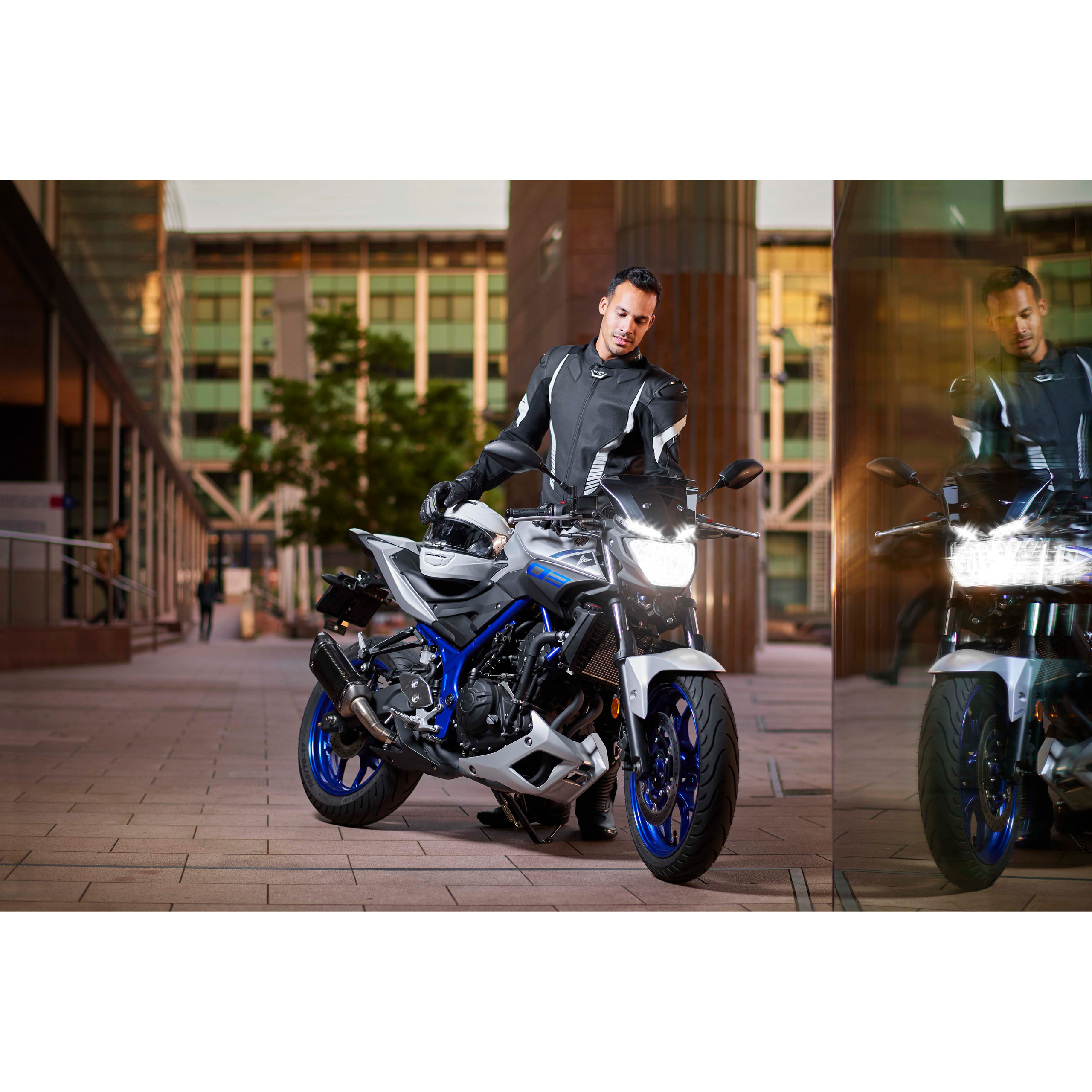 Buy Philips H4 bulb WhiteVision ultra moto +60% 12V 60/55W P43T Neutral -  POLO Motorrad